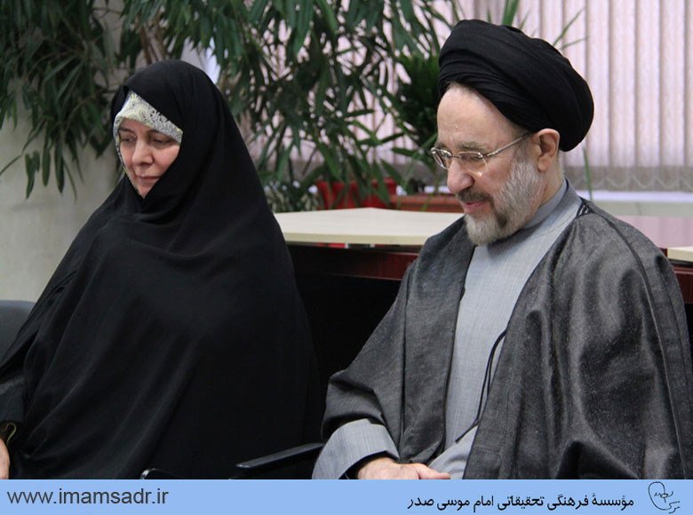 khatami94090802a