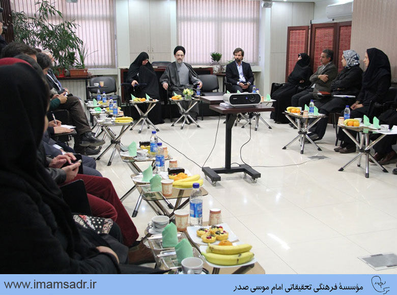 khatami94090803a