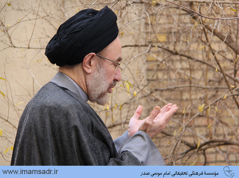 khatami94090808a