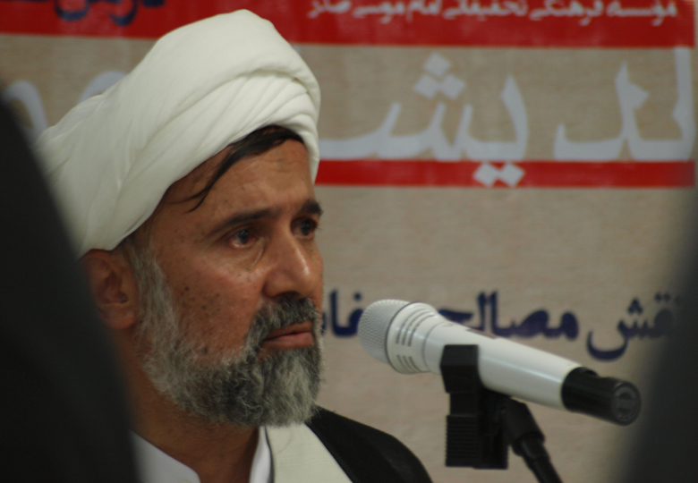 gozaresh-andisheoamal5-920604m03
