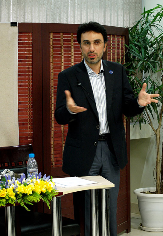 neshast-najad921107m04