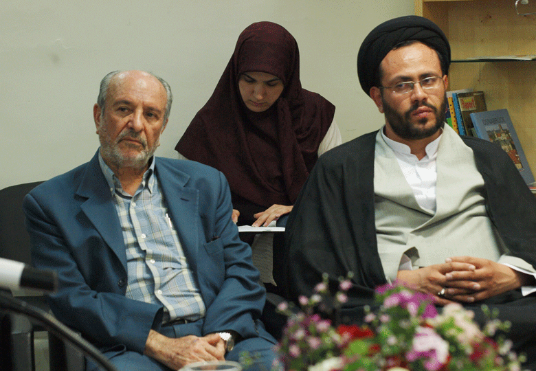 shariatmadar930201-(35)m