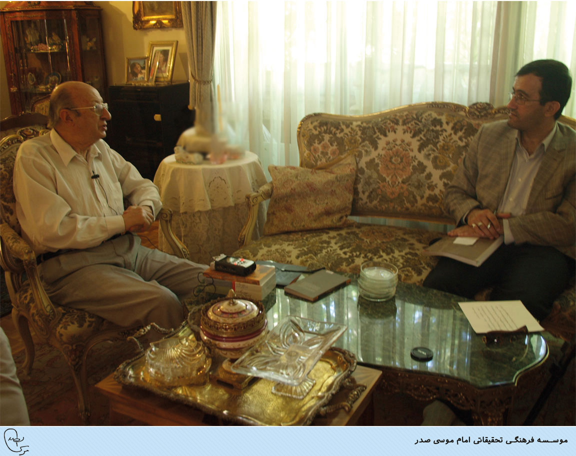 hoshang-mahdavi92043001a