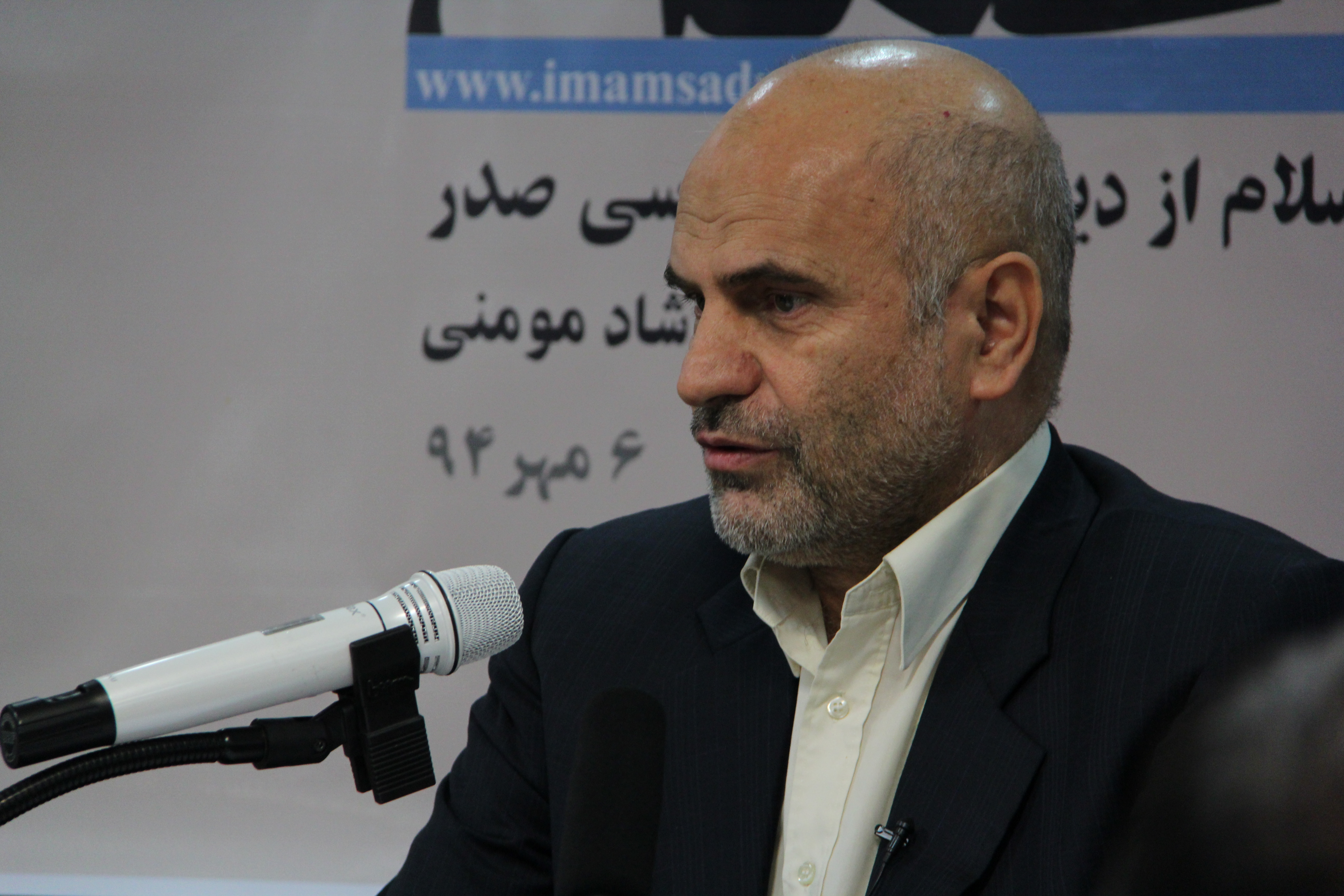 از دیدگاه امام صدر خلیفه الهی برای انسان از طریق کار معنا پیدا می کند